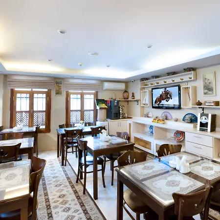 Sultan House Hotel 3*