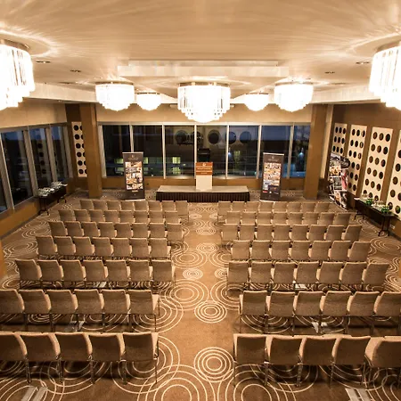 Avantgarde Levent 4*