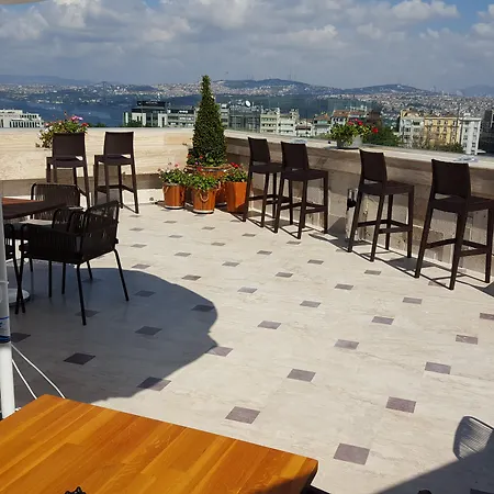 Hotel Taksim Gonen