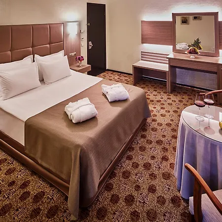 Güneş Merter Hotel