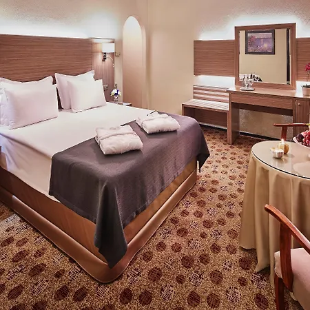 Güneş Merter Hotel
