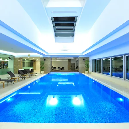 Radisson Residences Avrupa Tem Κωνσταντινούπολη