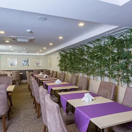 Molton Monapart Mecidiyekoy Hotel 4*
