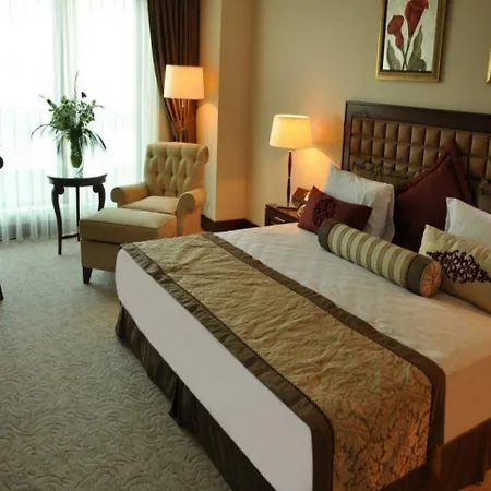 Otel Crowne Plaza Asia, An Ihg 5*