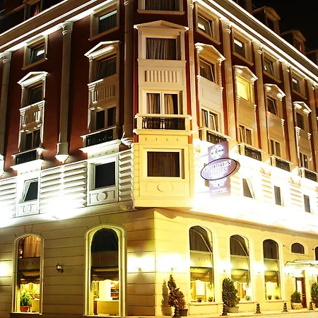 Hotel Golden Horn