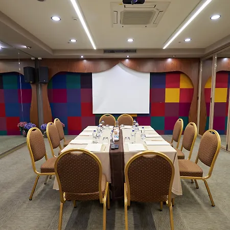Yasmak Sultan Istanbul