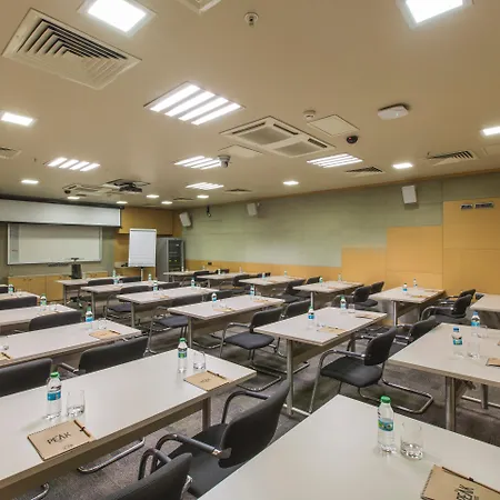 Ramada By Wyndham Pera Taksim Istambul