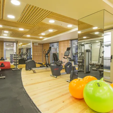 Ramada By Wyndham Pera Taksim Hotel Istambul