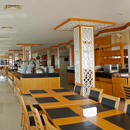 Ilkbal Deluxe &spa 4* איסטמבול