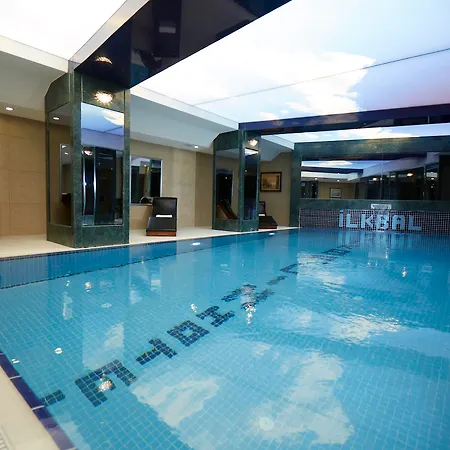 Ilkbal Deluxe &spa 4* איסטמבול