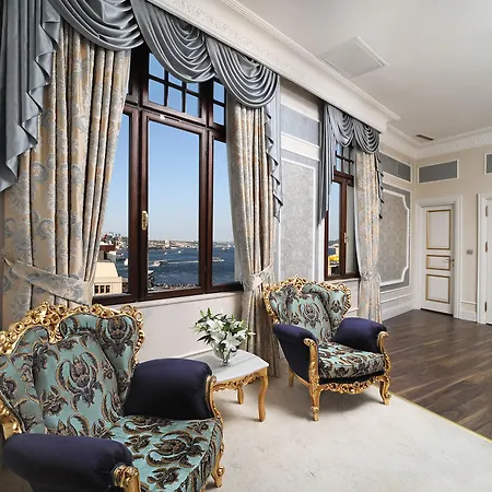 Legacy Ottoman Hotel 5*