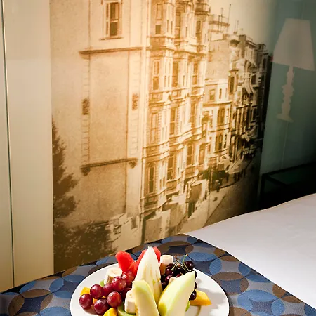 La Hotel 4*