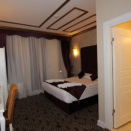 Hotel Diamond Royal