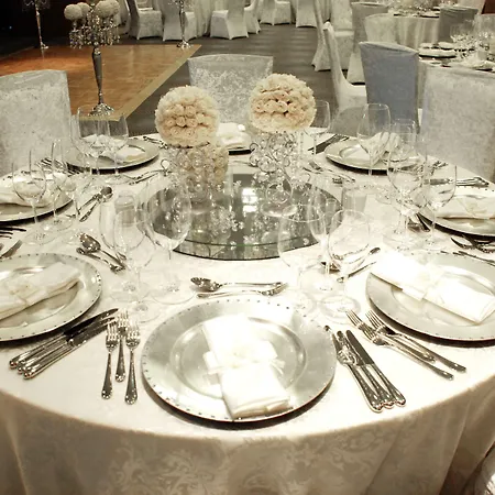 Doubletree By Hilton - Moda