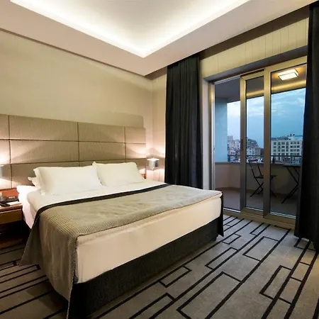 Cihangir Bosphorus Hotel 4*