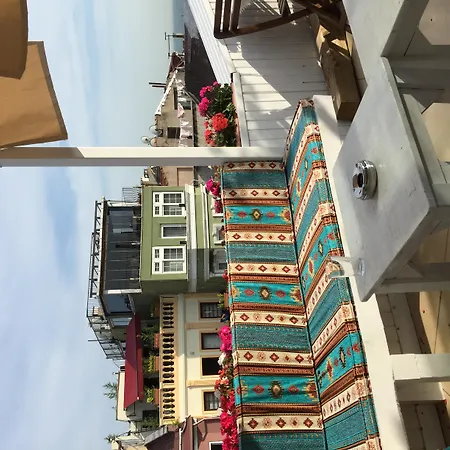 Istanbul Holiday Hotel Hotel 3*