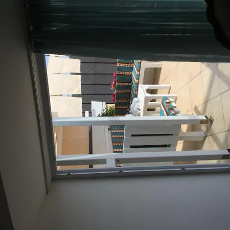 Istanbul Holiday Hotel Ξενοδοχείο 3*