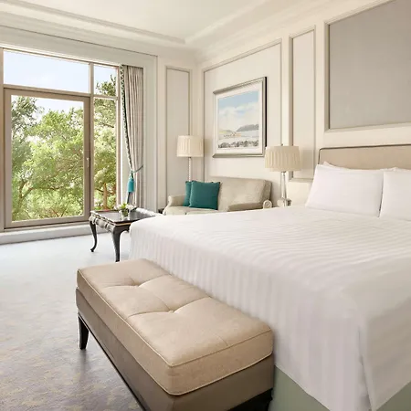 Shangri-la Bosphorus,
