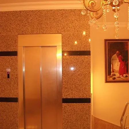 Hotel Sultan Palace 3*