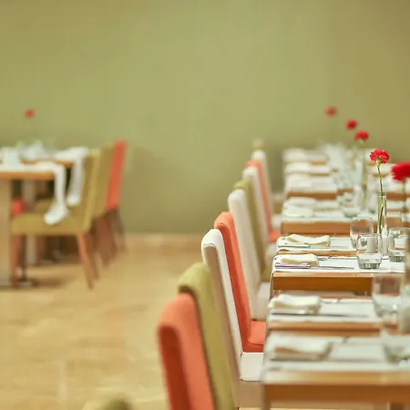 Ramada By Wyndham Taksim Hotel