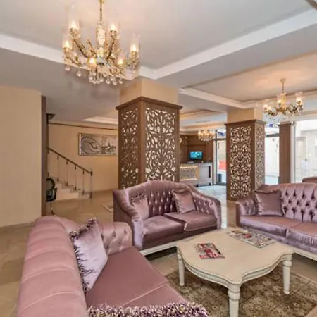 Montagna Hera Taksim Hotel