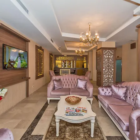 Hotel Montagna Hera Taksim 3*