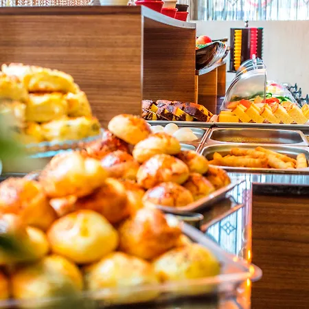 Montagna Hera Taksim Hotel 3*
