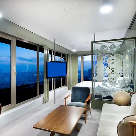 Otel The Cettia 4*