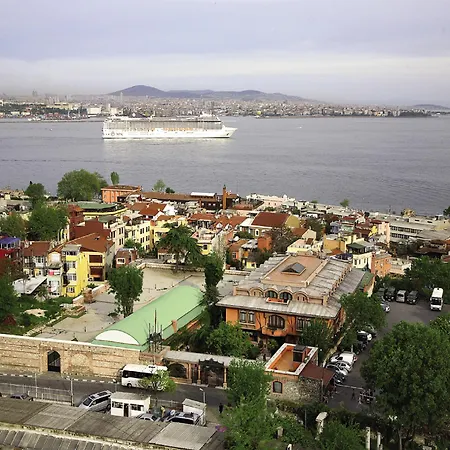 מלון Sultanahmet Palace 4*