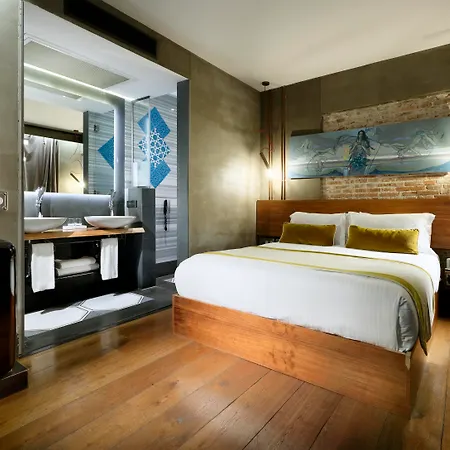 The Public - Special Category Hotel Estambul