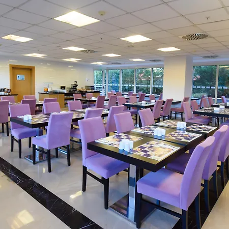 Hotel Express Istanbul-altunizade By Ihg 3*