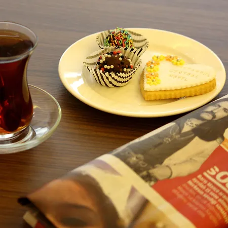 Central Hotel 2*