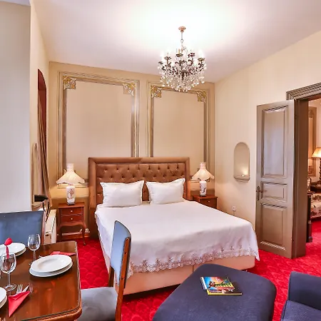 Faik Pasha Special Category Beyoglu Hotel