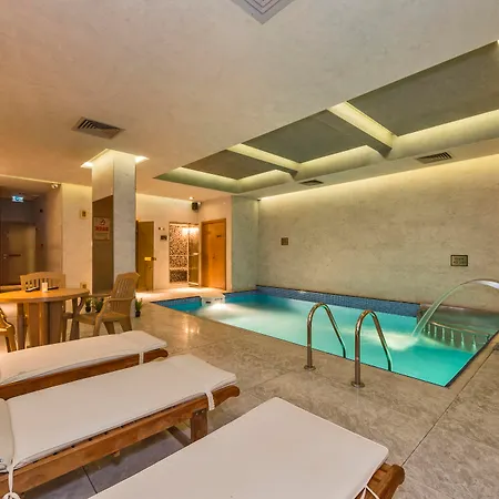 Ξενοδοχείο The Meretto Old City 4*