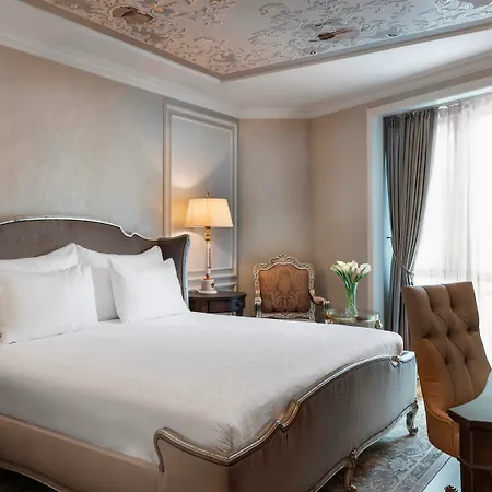 Rixos Pera 5*