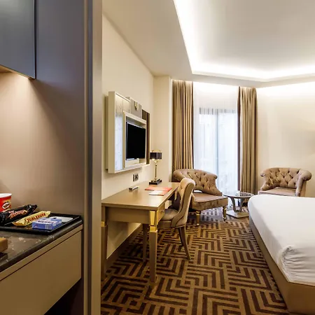 Ramada By Wyndham Istanbul Golden Horn