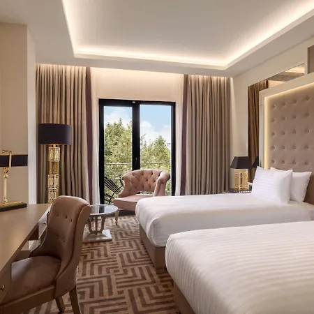 Ramada By Wyndham Istanbul Golden Horn Hotel 4*