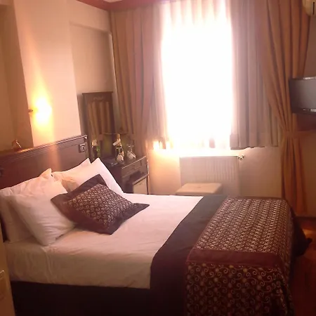 Hotel Abella 3*