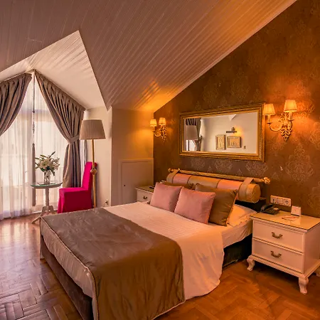 Avicenna Hotel 4*
