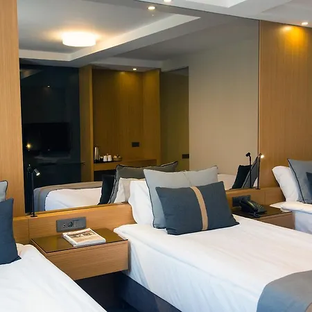 Tan - Special Category Hotel Estambul