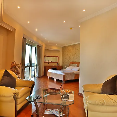 Grand Madrid Otel 3*