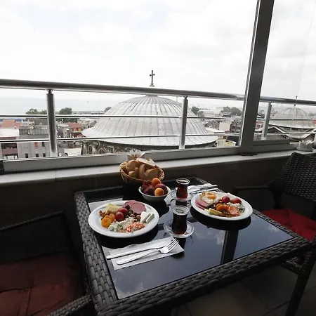 Hotel Sayeban