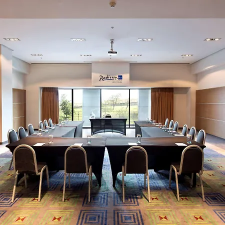 Bh Conference & Airport 5*