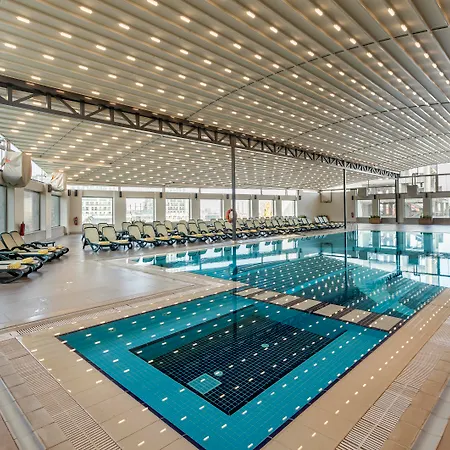 Hotel Titanic Business Kartal