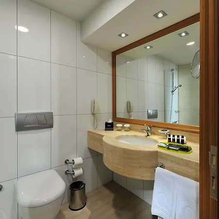Otel Divan 4*