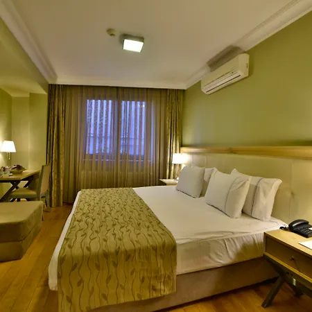 Agora Life - Special Class Hotel