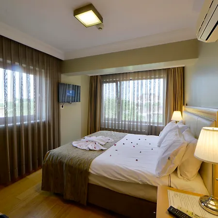 Hotel Agora Life - Special Class 4*