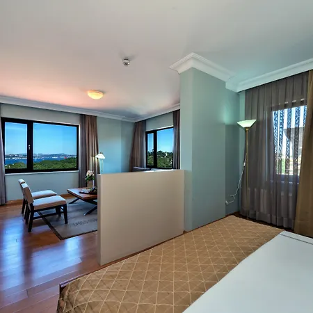 Agora Life - Special Class Istanbul