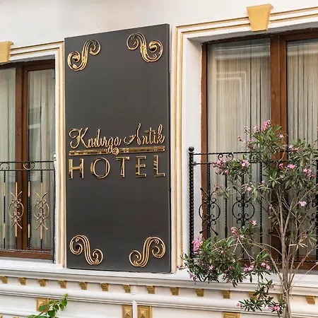 Kadirga Antik Hotell 3*