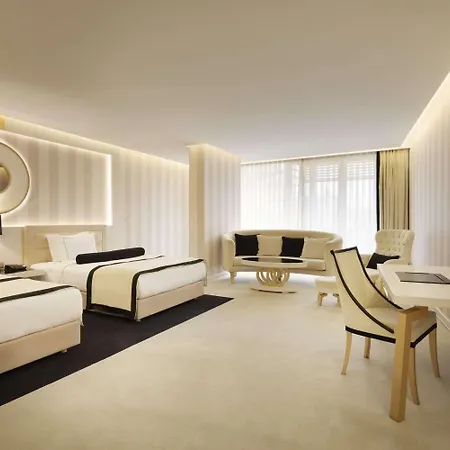Ramada & Sisli Hotel 4*